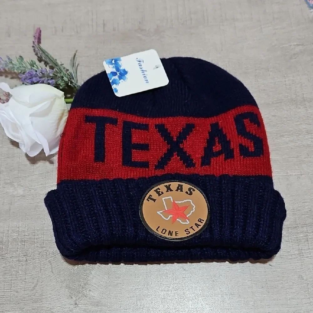 Texas Lone Star 🎁 Beanie in Red and Navy